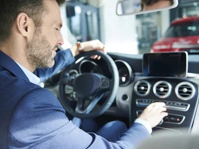 Fahrzeug mit kapitalem Motorschaden stressfrei abgeben dank Motorschaden Ankauf