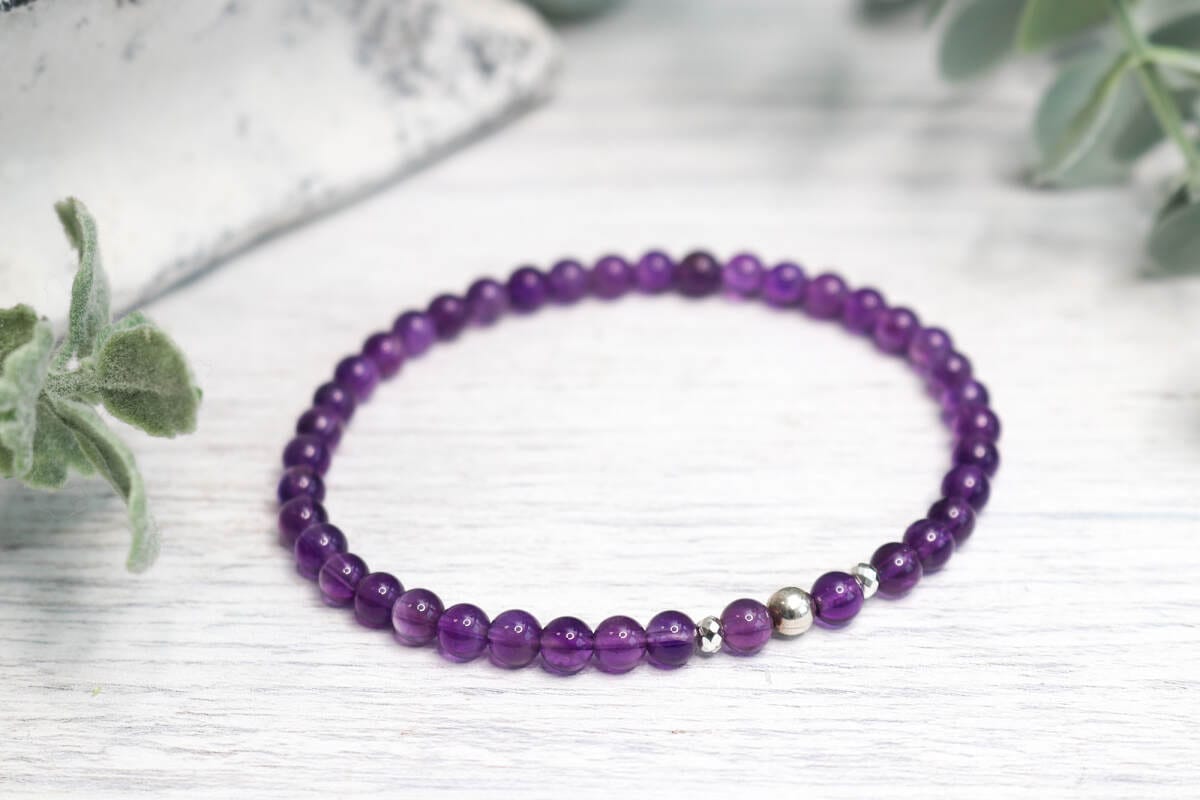 Amethyst Armband von CrystalScents – Schmuck, der verzaubert